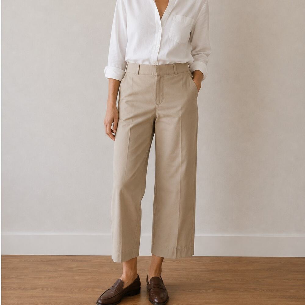 Sara Campbell Beige Stretch Pull On Khaki Cropped Leg Pants Career Size Medium